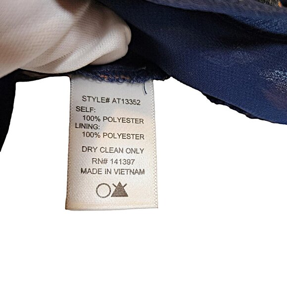 Beautiful Sheer Blue Floral Wrap Top by ASTR. Size: Small - Picture 4 of 5